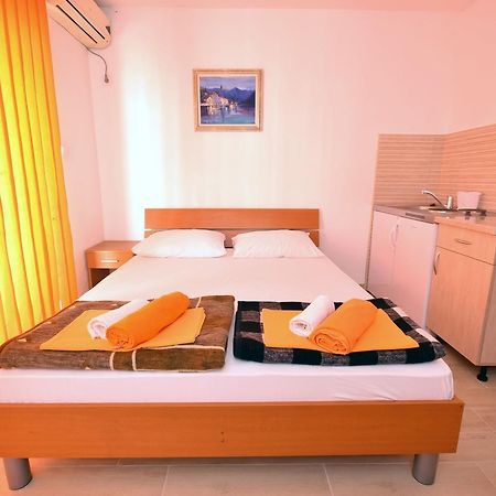Apartmani Spaic Herceg Novi Eksteriør billede