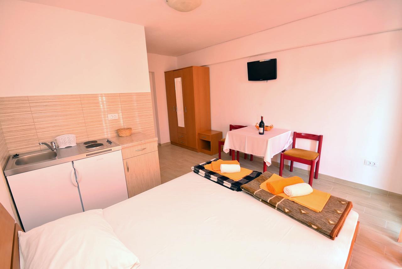 Apartmani Spaic Herceg Novi Eksteriør billede